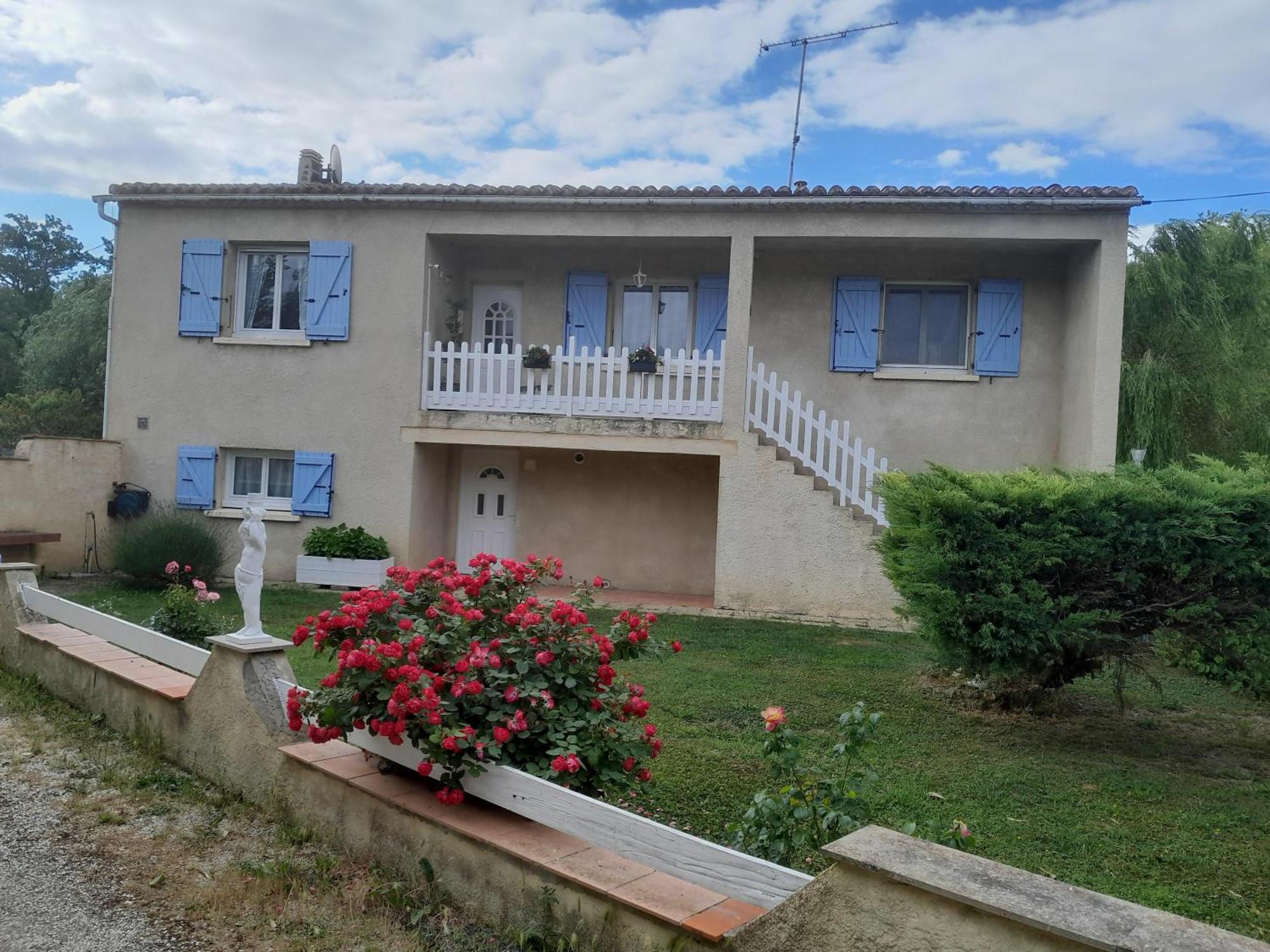 Sur Les Pas De Pierre Paul Riquet Apartment Montferrand  Exterior photo